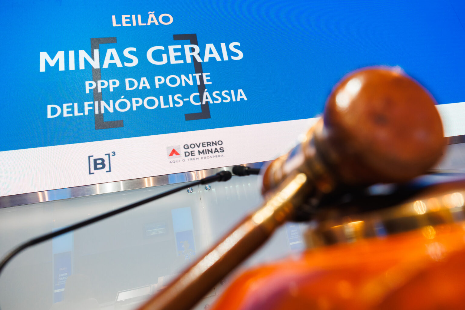 Governo de Minas realiza leilão para construção da ponte entre Cássia e Delfinópolis